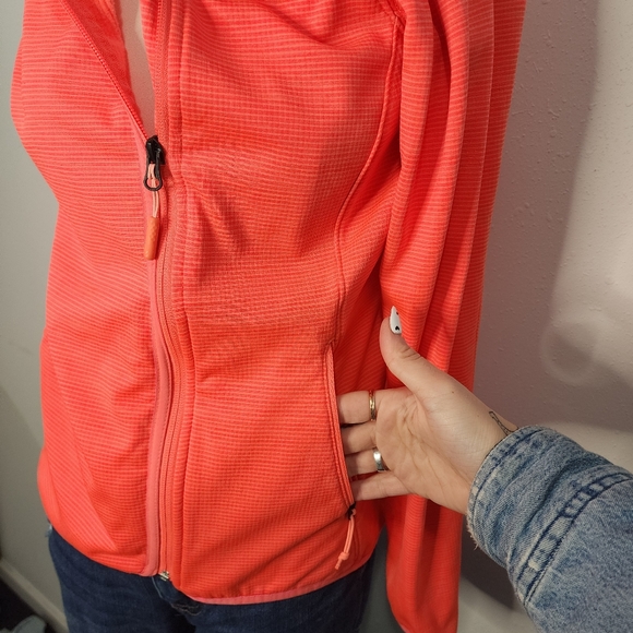 North Face Jacket - Picture 5 of 7